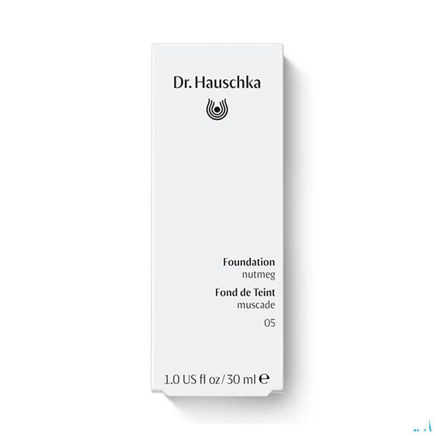 Dr.Hauschka Foundation 05 nutmeg 30 ml   -  Wala Nederland