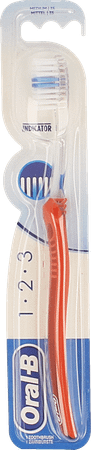 Oral-B Manual Tandenborstel Classic 1-2-3
